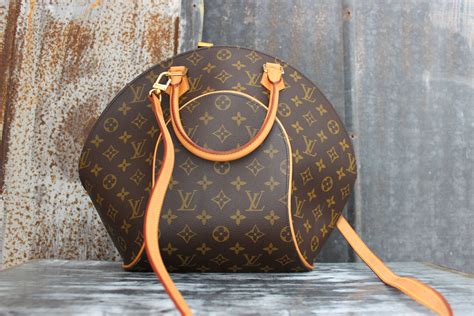 louis vuitton ellipse pm vs mm|louis vuitton eclipse bag.